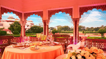 destination wedding at Taj Lake Palace