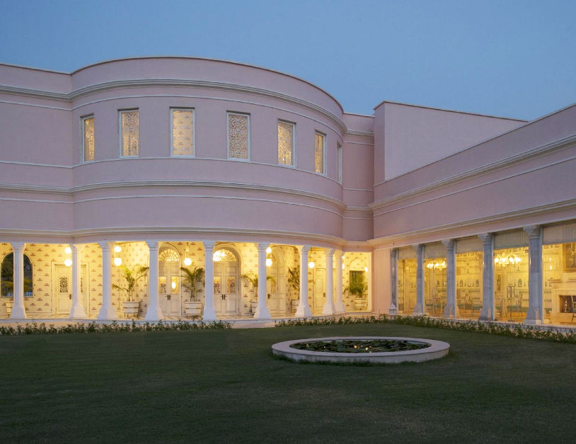 SUJAN Rajmahal Palace